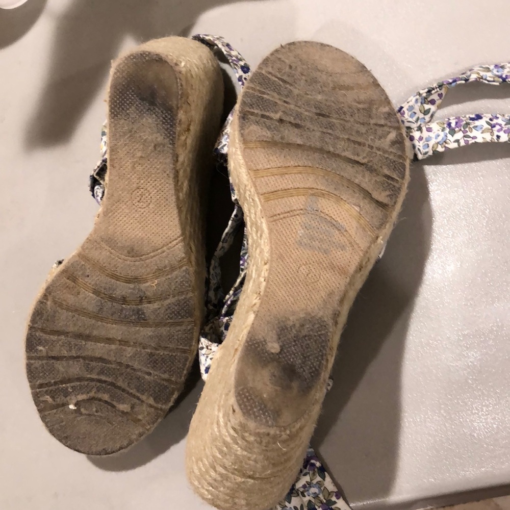 Wedges - Picture 5 of 7